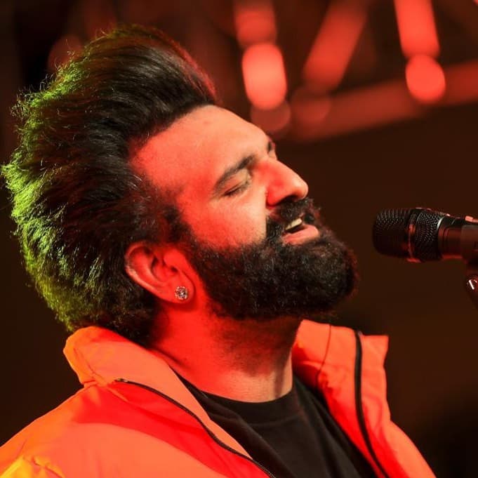 Navraj Hans