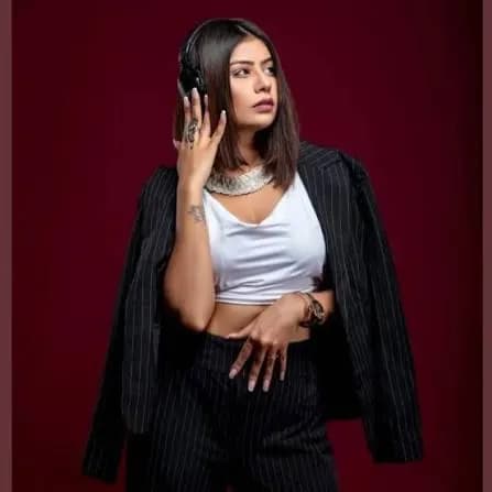 DJ Cheshta khurana