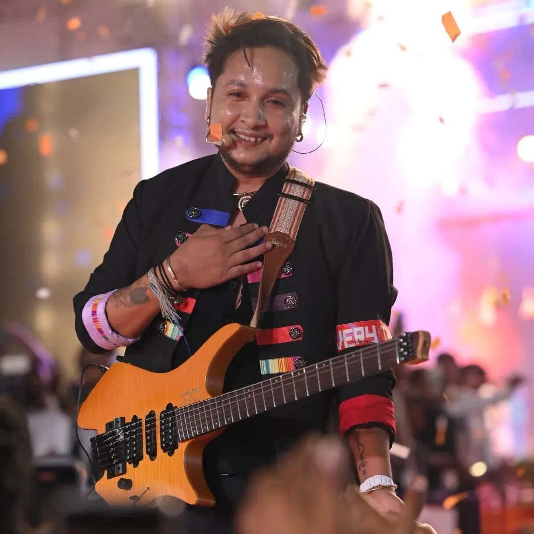 Pawandeep Rajan`